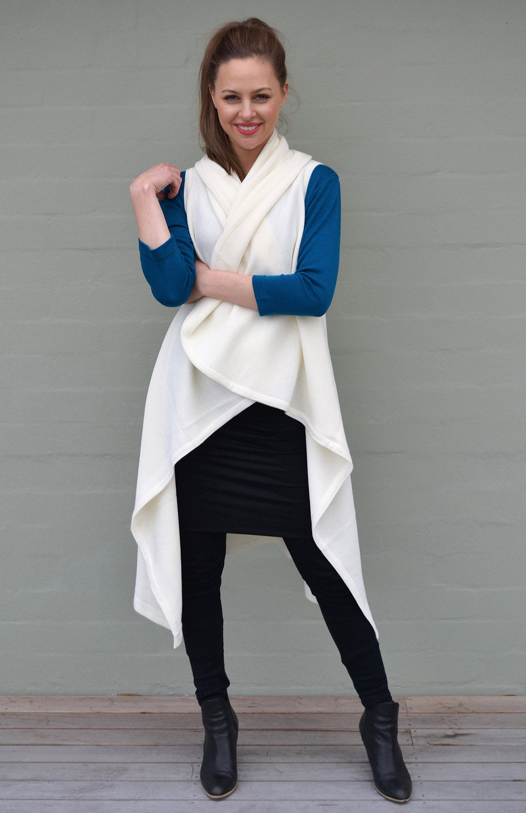 Ivory Women's Merino Wool Classic Knitted  Sleeveless Wrap