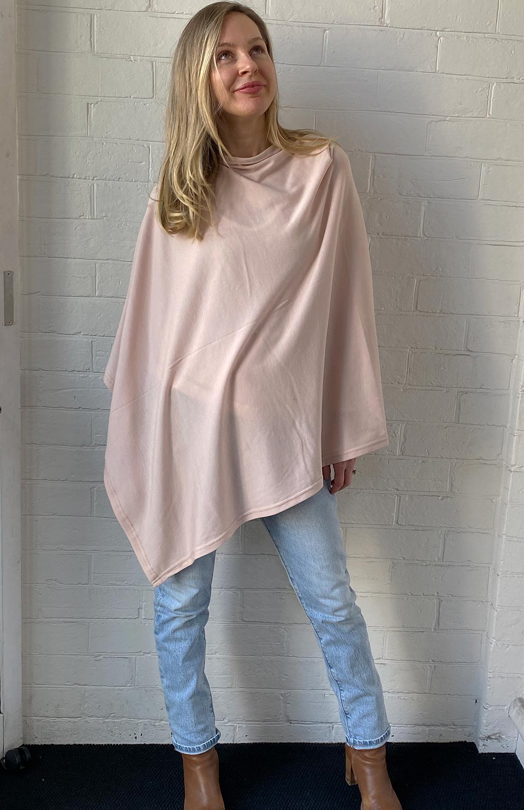 Nude Women's Merino Wool Plain Poncho