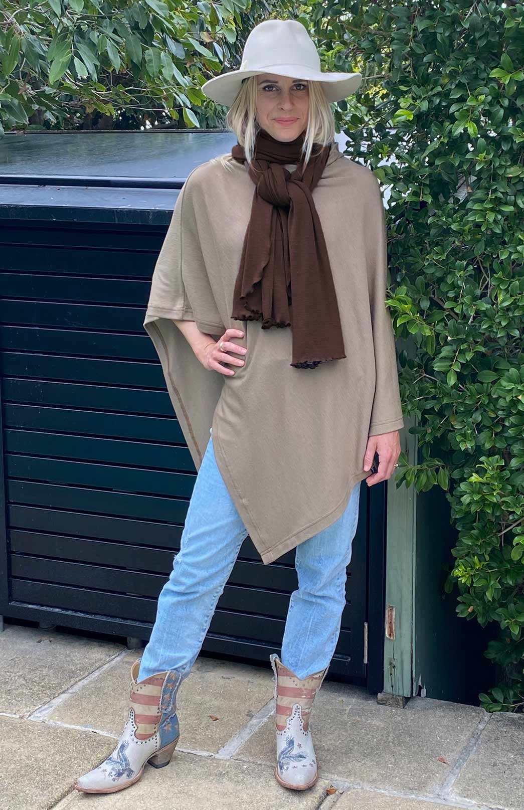 Chocolate Women's Merino Wool Luxury Scarf