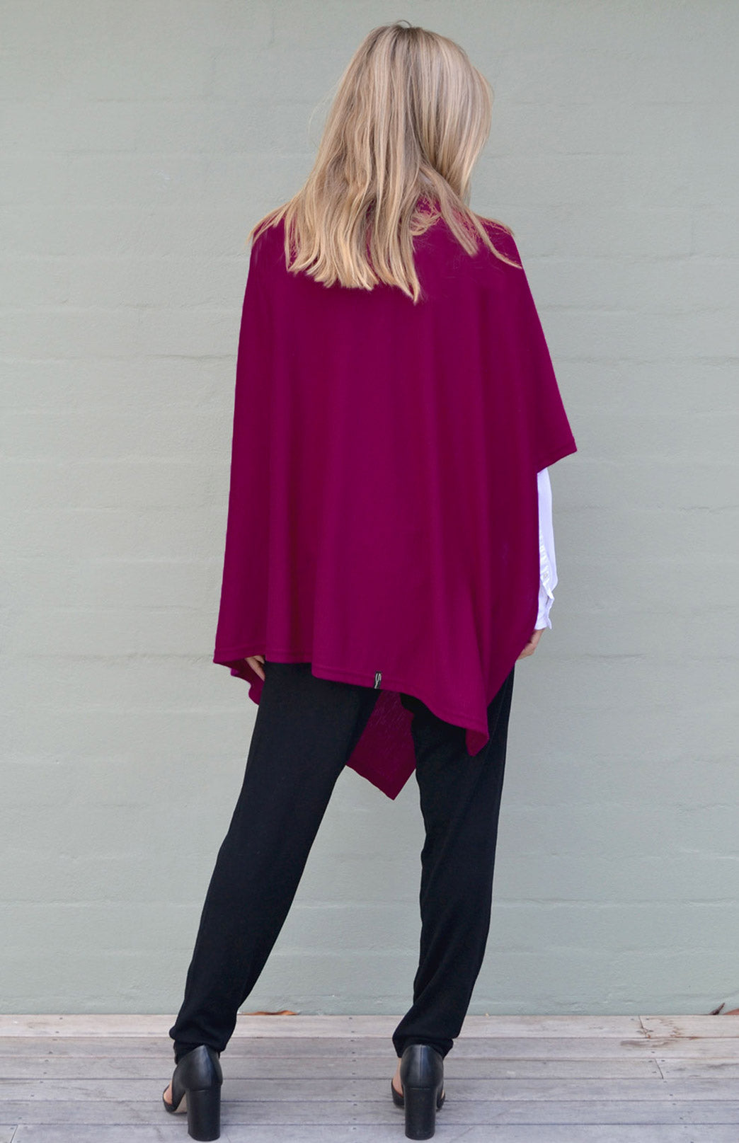 Black Women's Merino Wool Relax Fit Slim Leg Pants