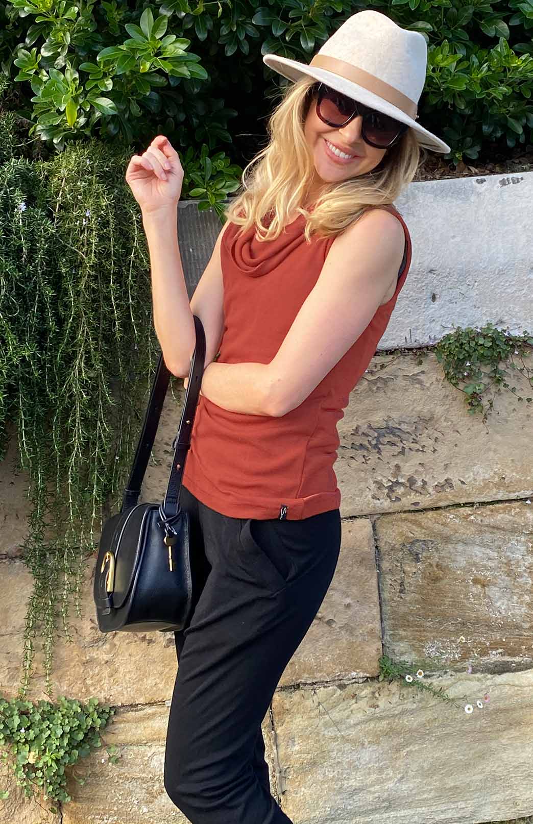 Black Women's Merino Wool Relax Fit Slim Leg Pants