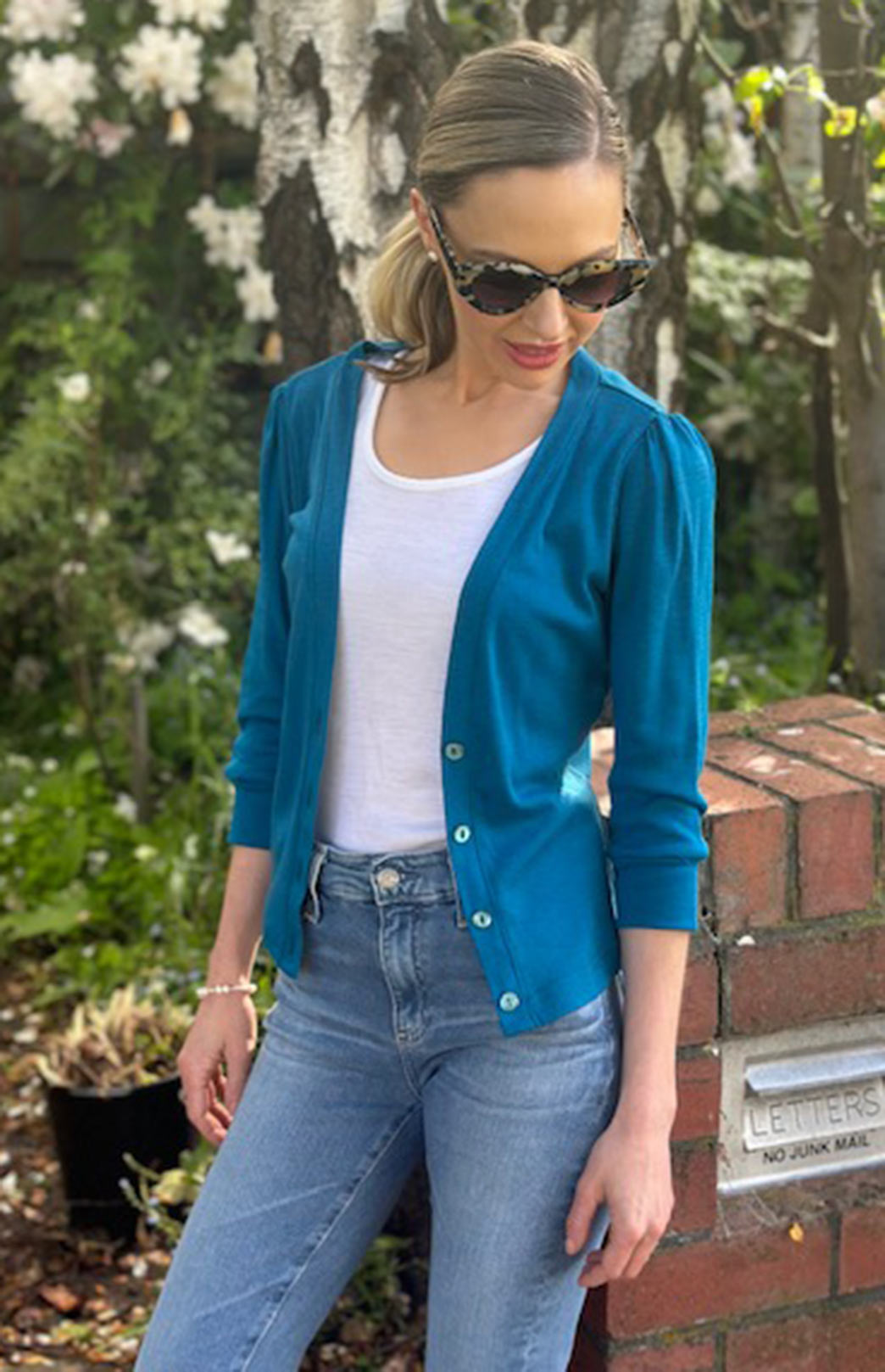 Dragonfly Teal Women's Merino Wool Crop Cardigan with 3/4 Sleeves