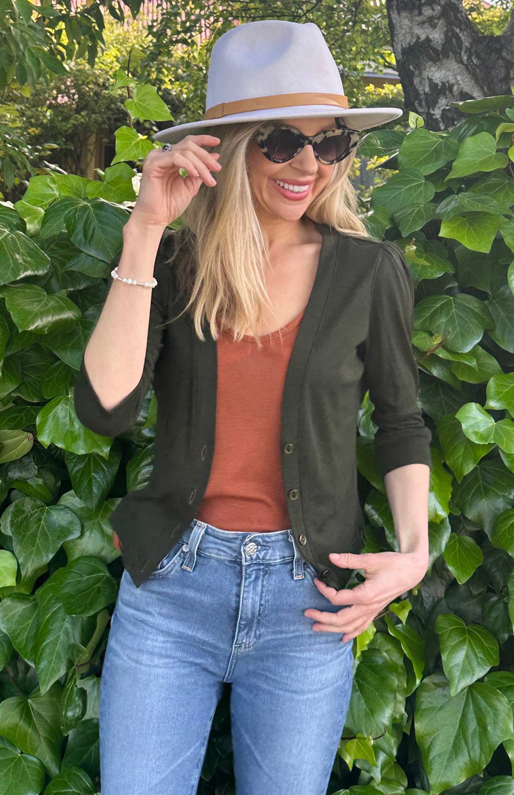 Kale Green Women's Merino Wool Crop Cardigan with 3/4 Sleeves