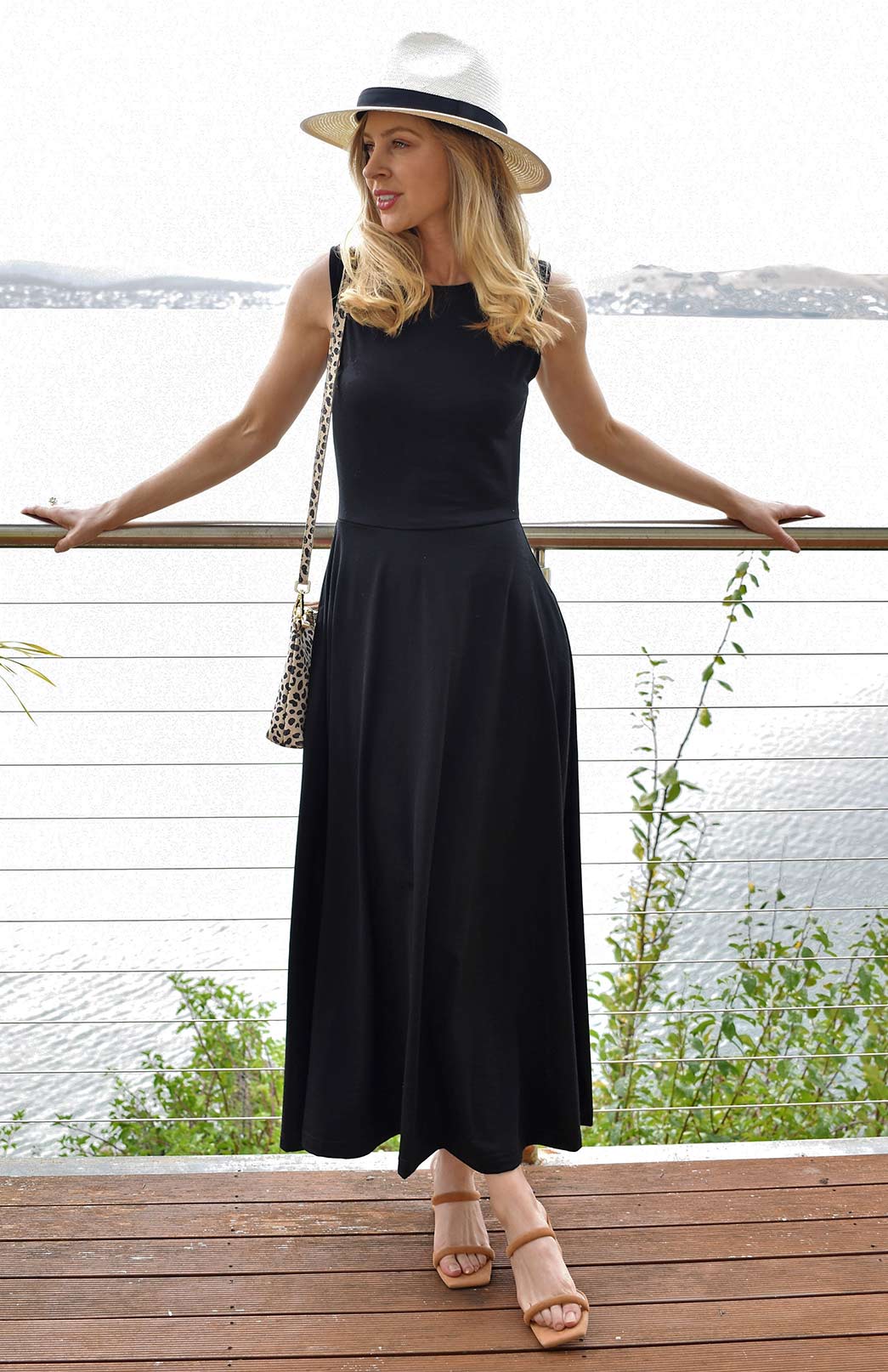 Black Women's Merino Wool Sleeveless Dress