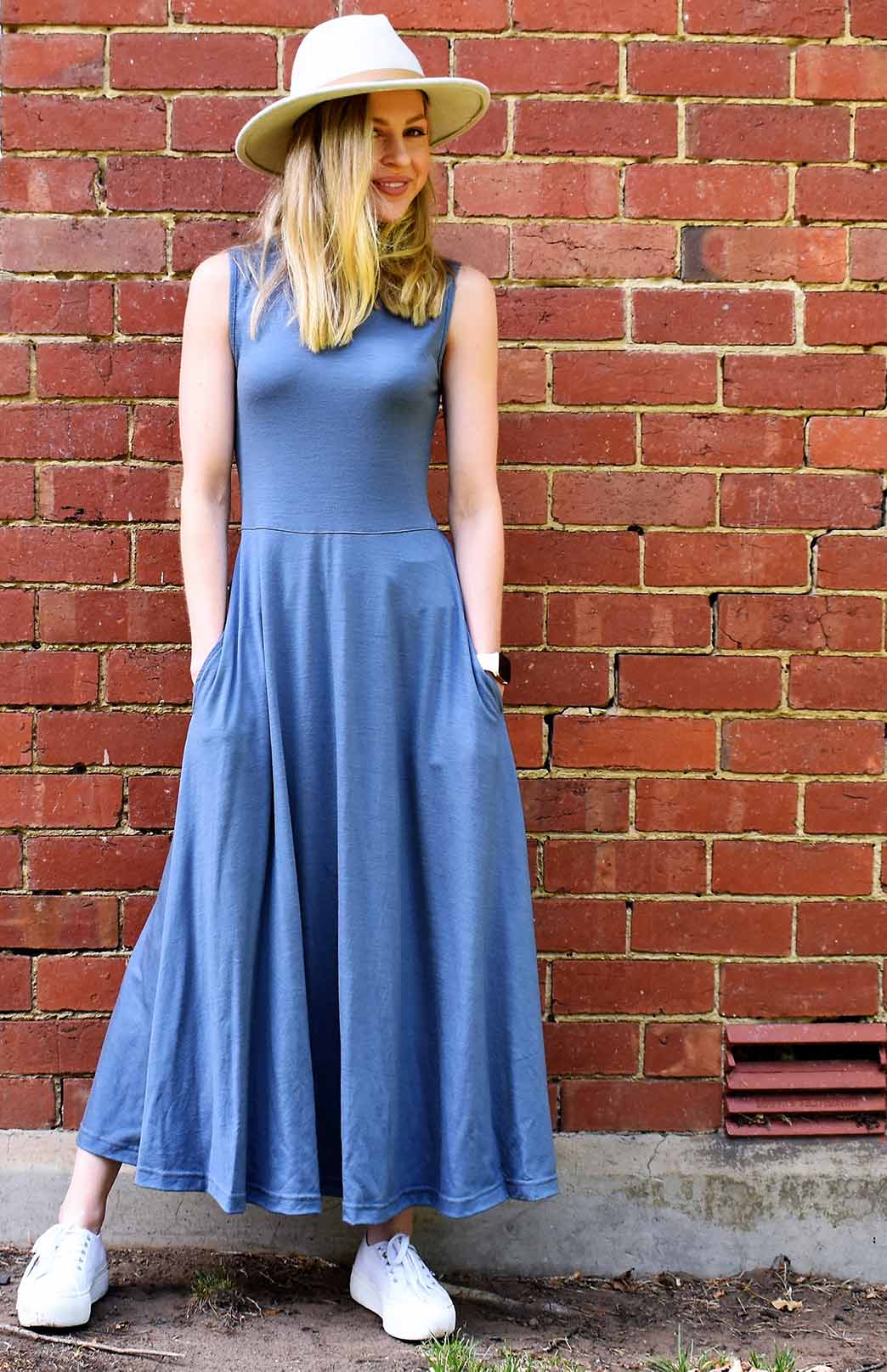 Flo Dress Women's Merino Wool Sleeveless Dress