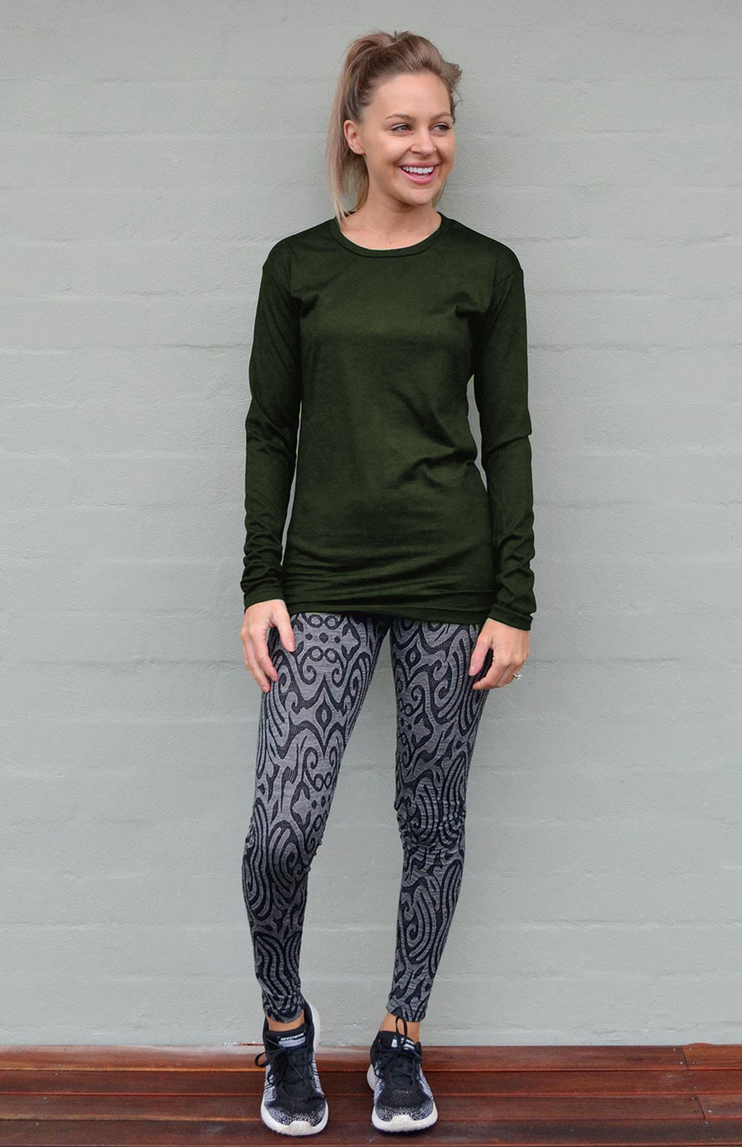 Kale Green Women's Merino Wool Long Sleeve Lightweight Crew Neck Top