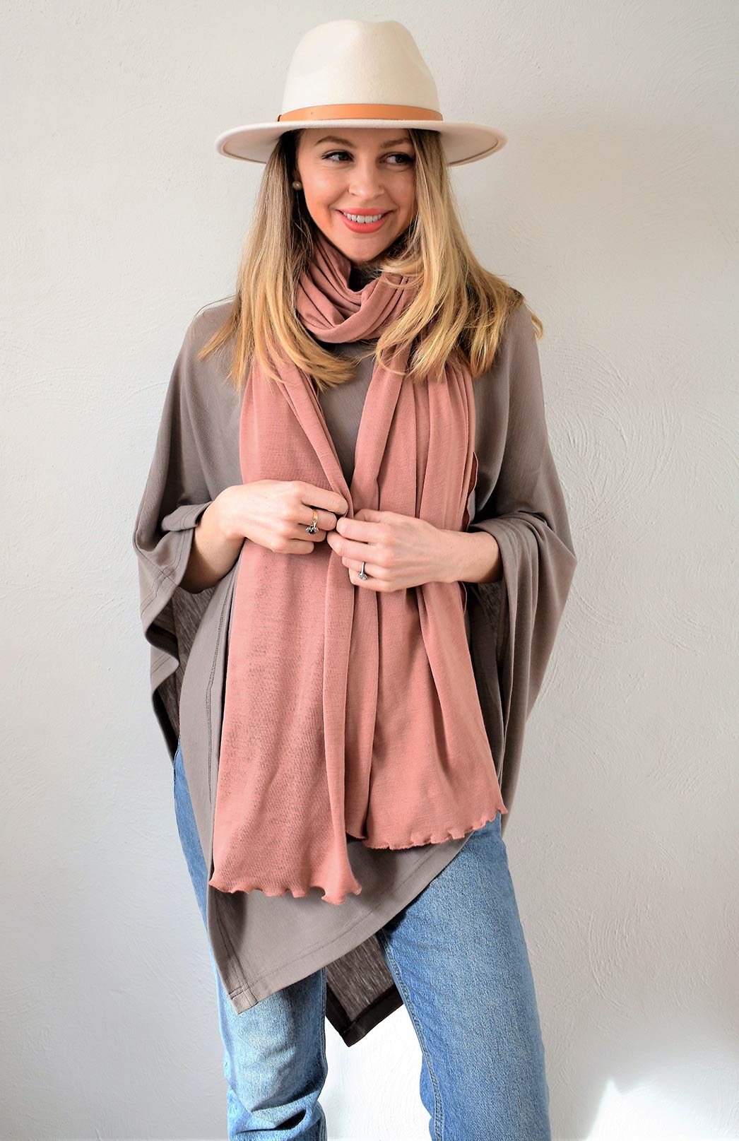 Dark Oatmeal Women's Merino Wool Plain Poncho