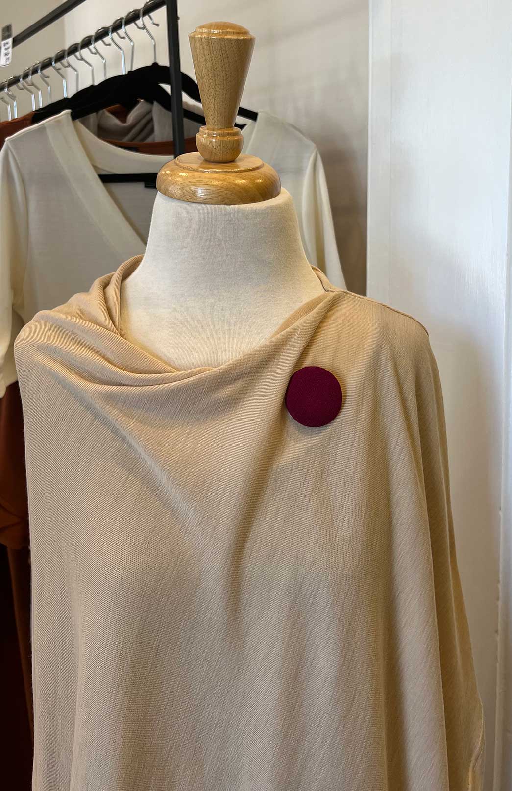 Magenta Women's Merino Wool Magnetic Button Brooch