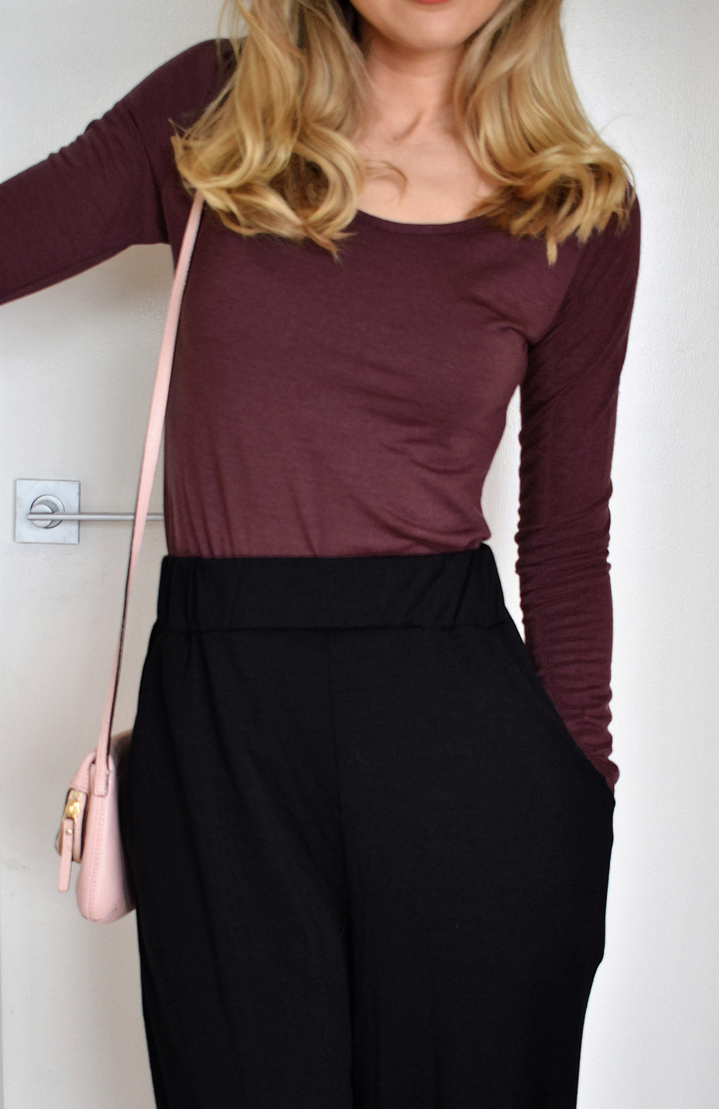 Black Women's Merino Wool Wide Leg Pants with Pockets