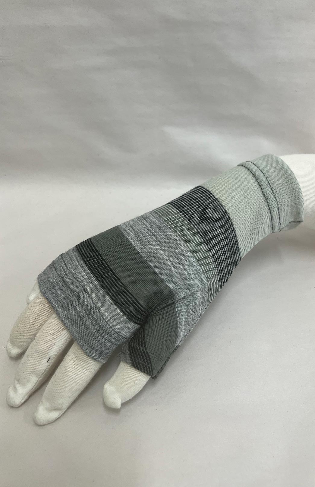 Black Multi Stripe Merino Wool Thermal Fingerless Mittens