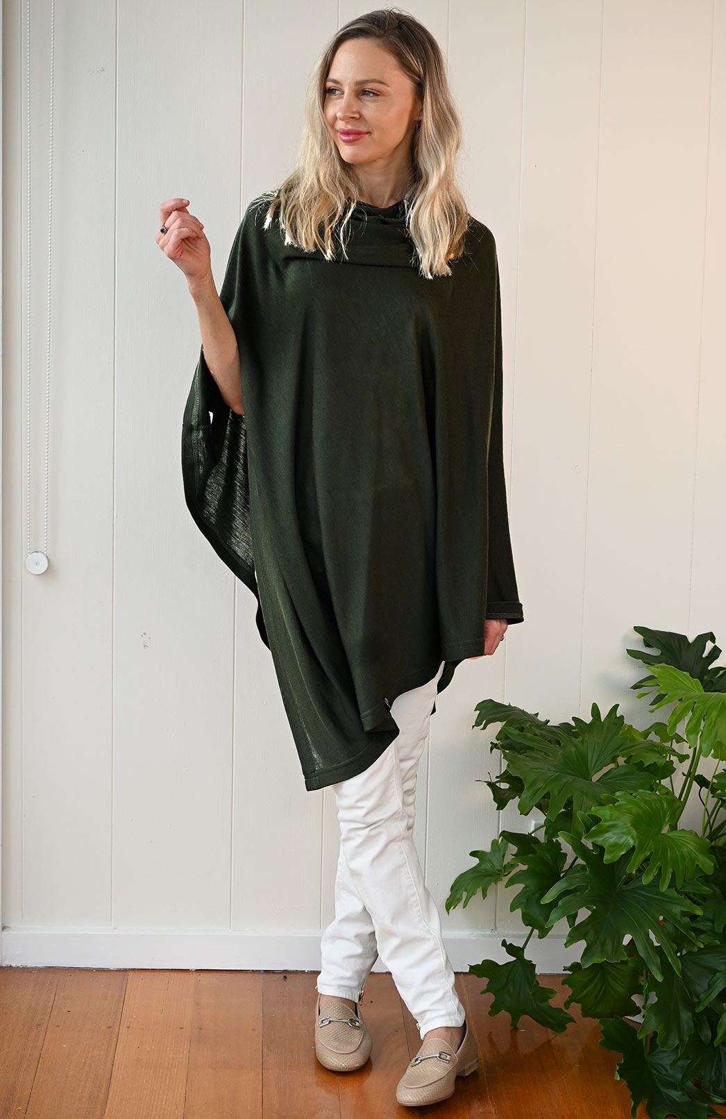 Kale Green Women's Merino Wool Poncho