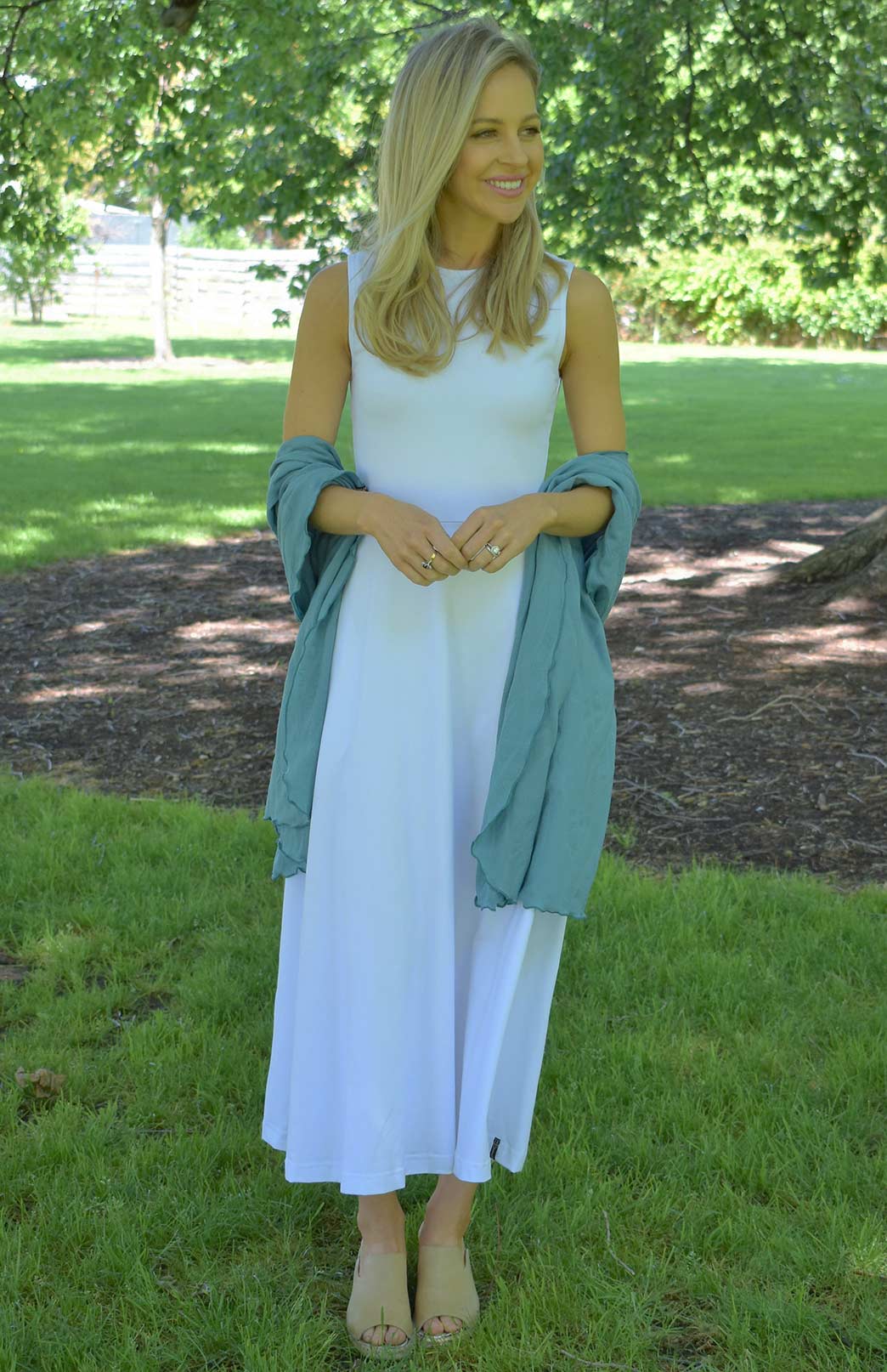 Summer Petrel Wave Women's Patterned Scarf