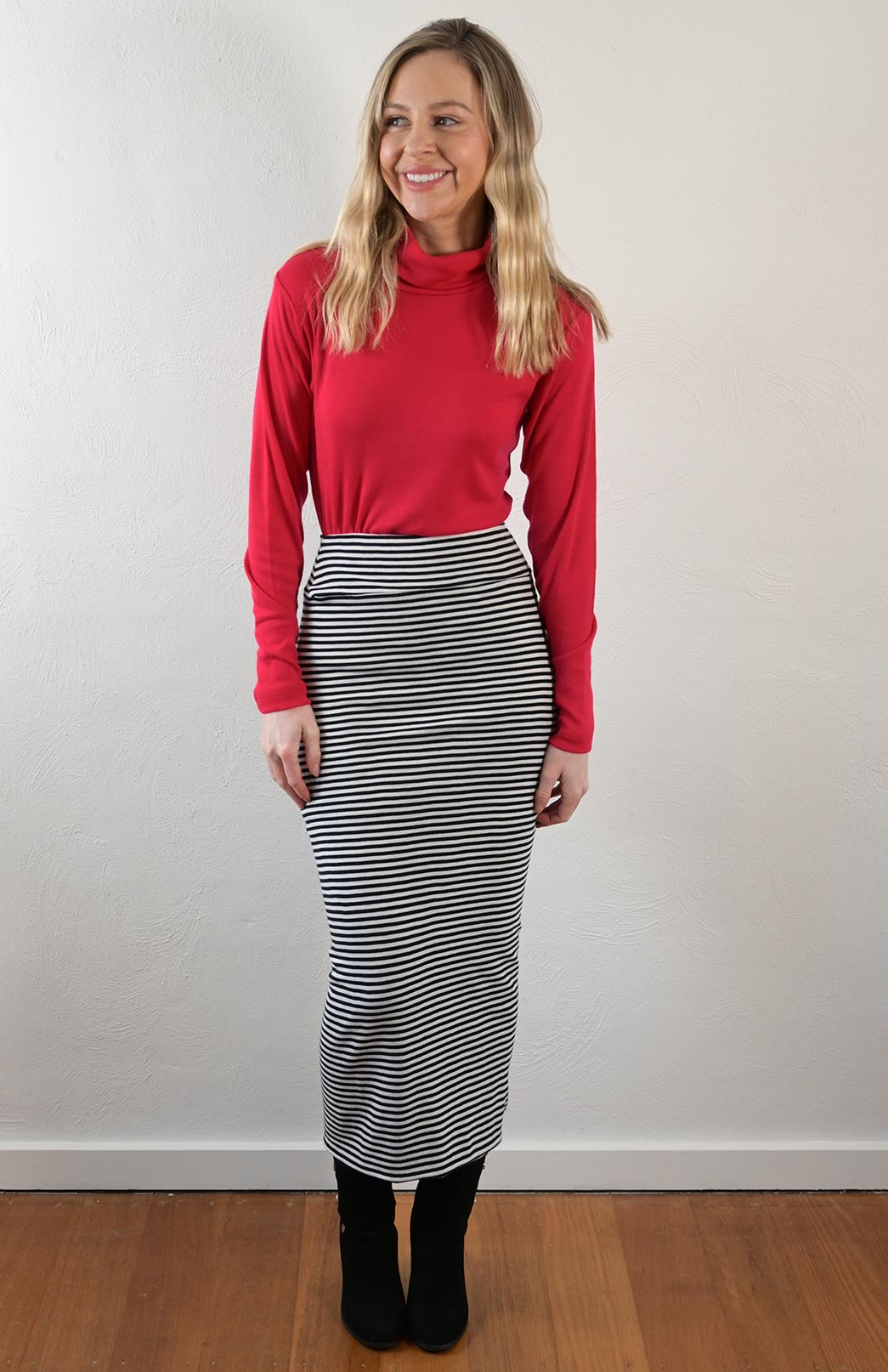 Scarlet Red Women's Merino Wool Long Sleeve Top