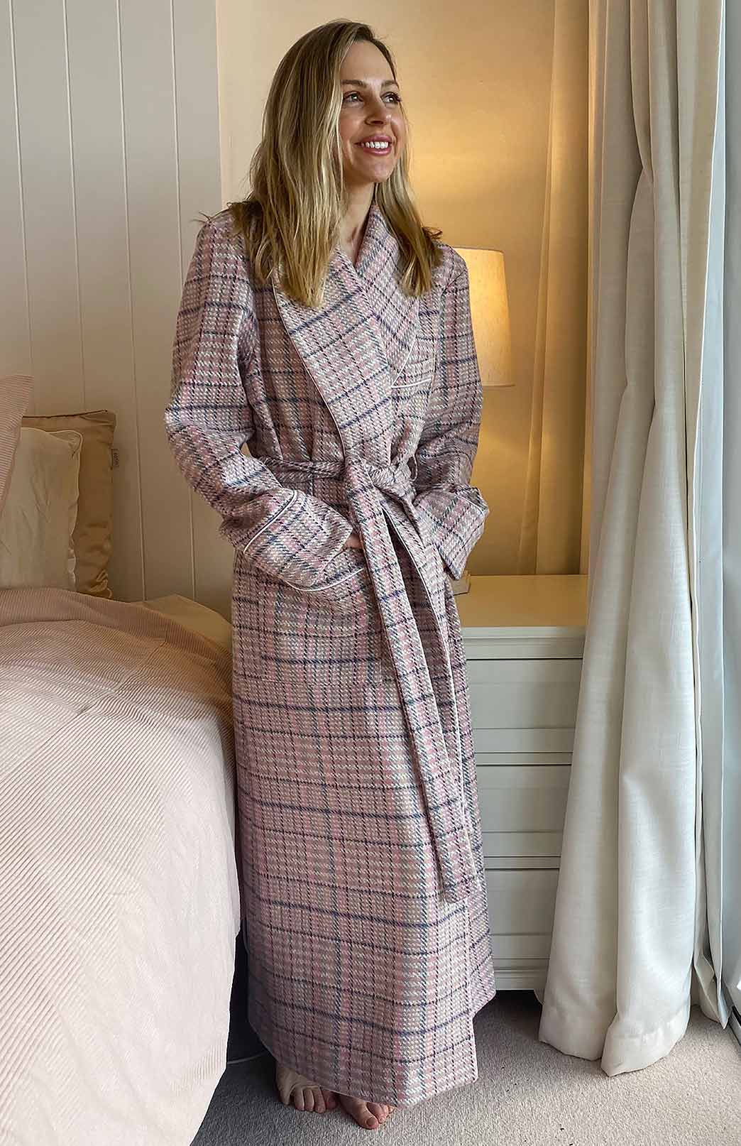 Pink Tweed Wool &amp;amp; Cashmere Blend Dressing Gown
