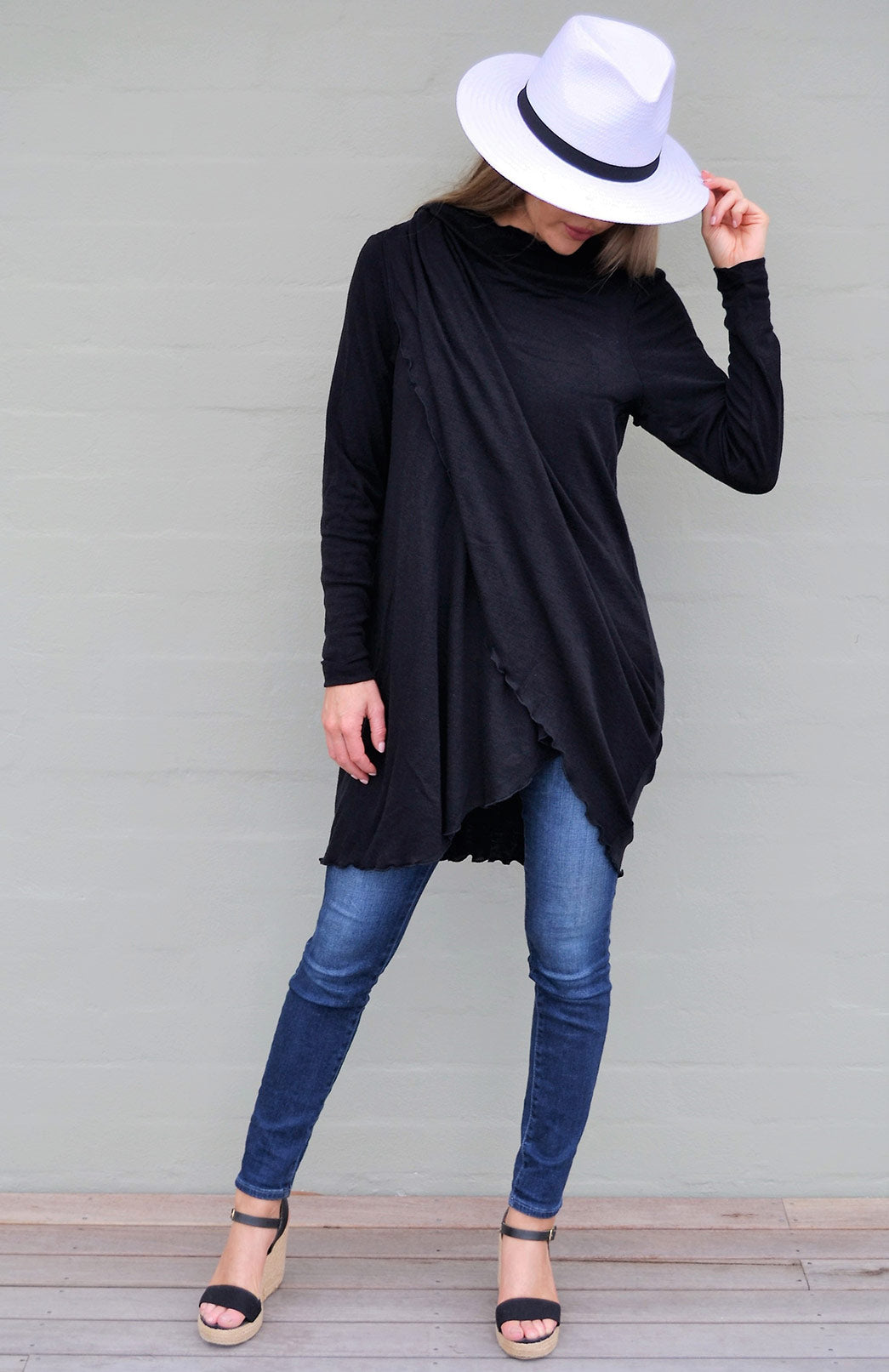 Black Women&#39;s Merino Wool Long Sleeve Wrap Around Cardigan
