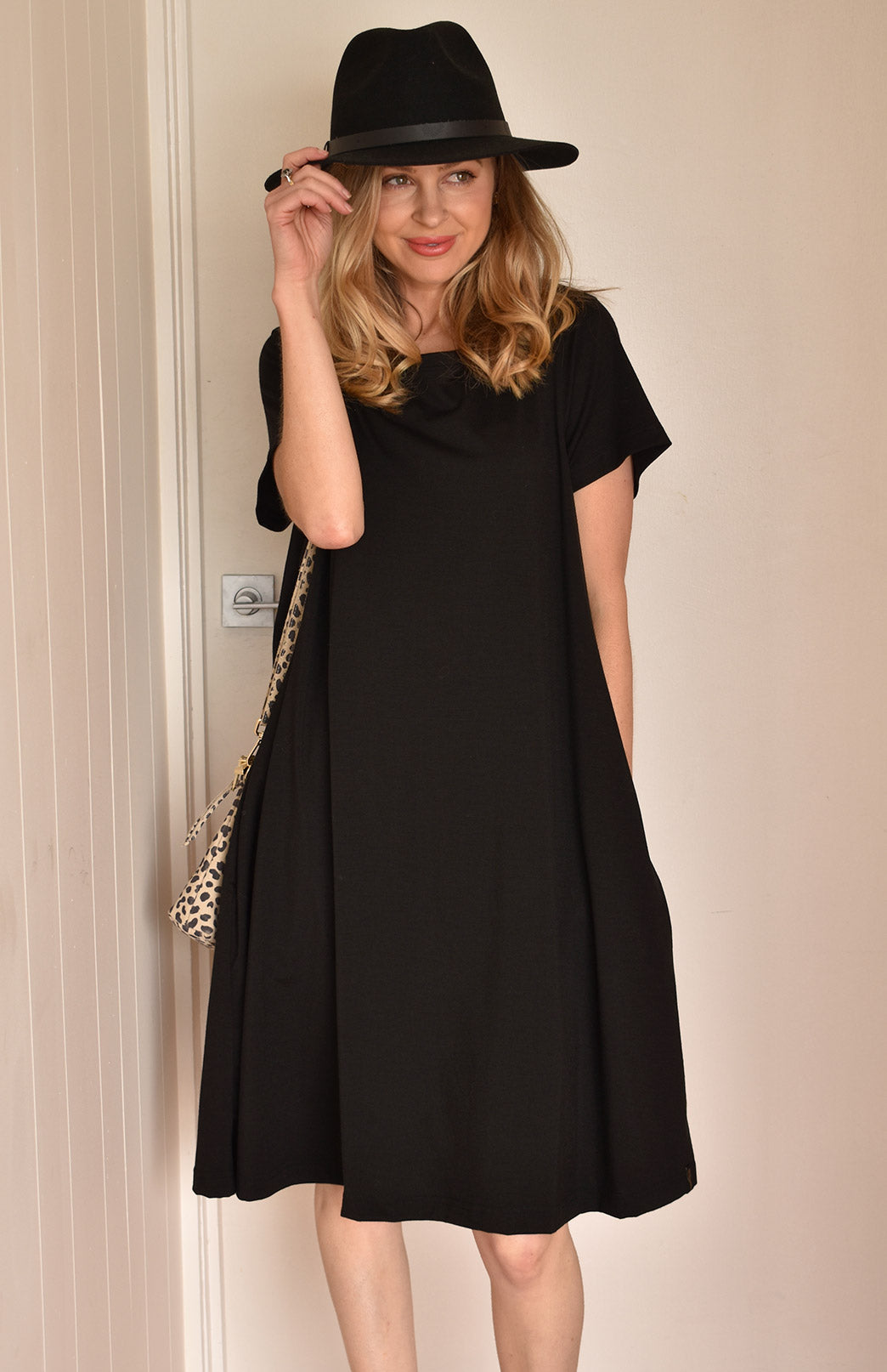 Black Women's Merino Wool Loose Fit Dress with Short Sleeves and Side Pockets