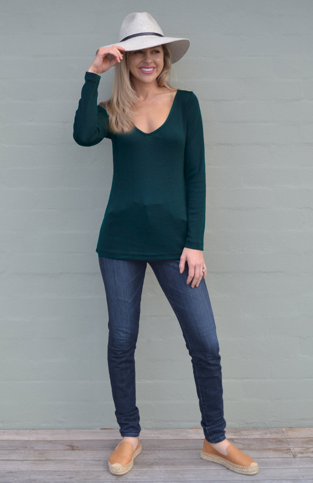 V-Neck (Rib) Top Women's Merino Wool Rib Top with V Neckline