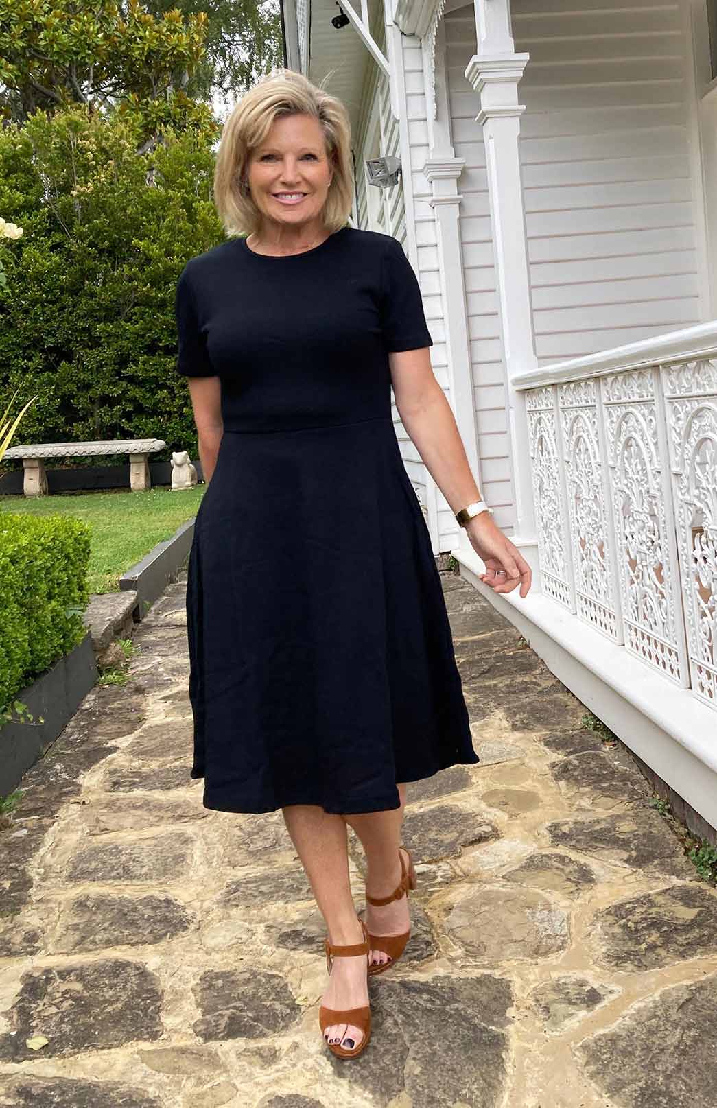 Black Women's Merino Wool Short Sleeve Trans-seasonal Dress