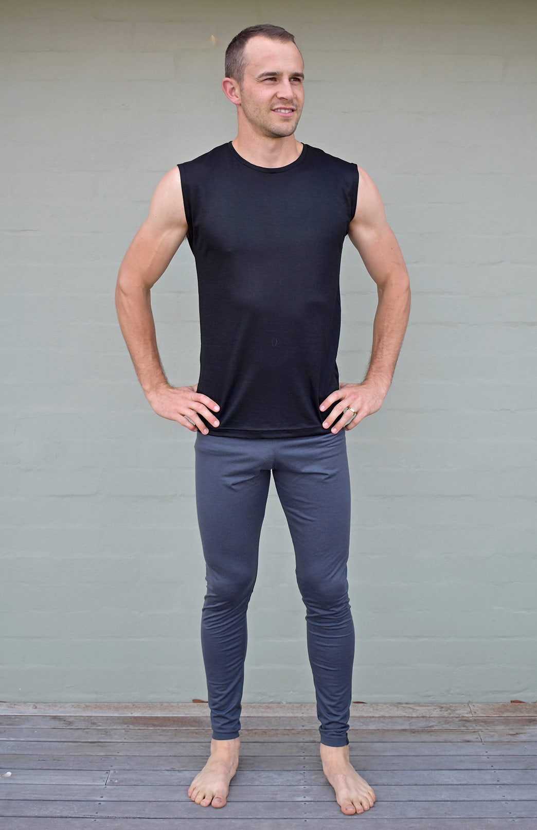 Black Men's Ultralight Merino Wool Sleeveless Tank Top