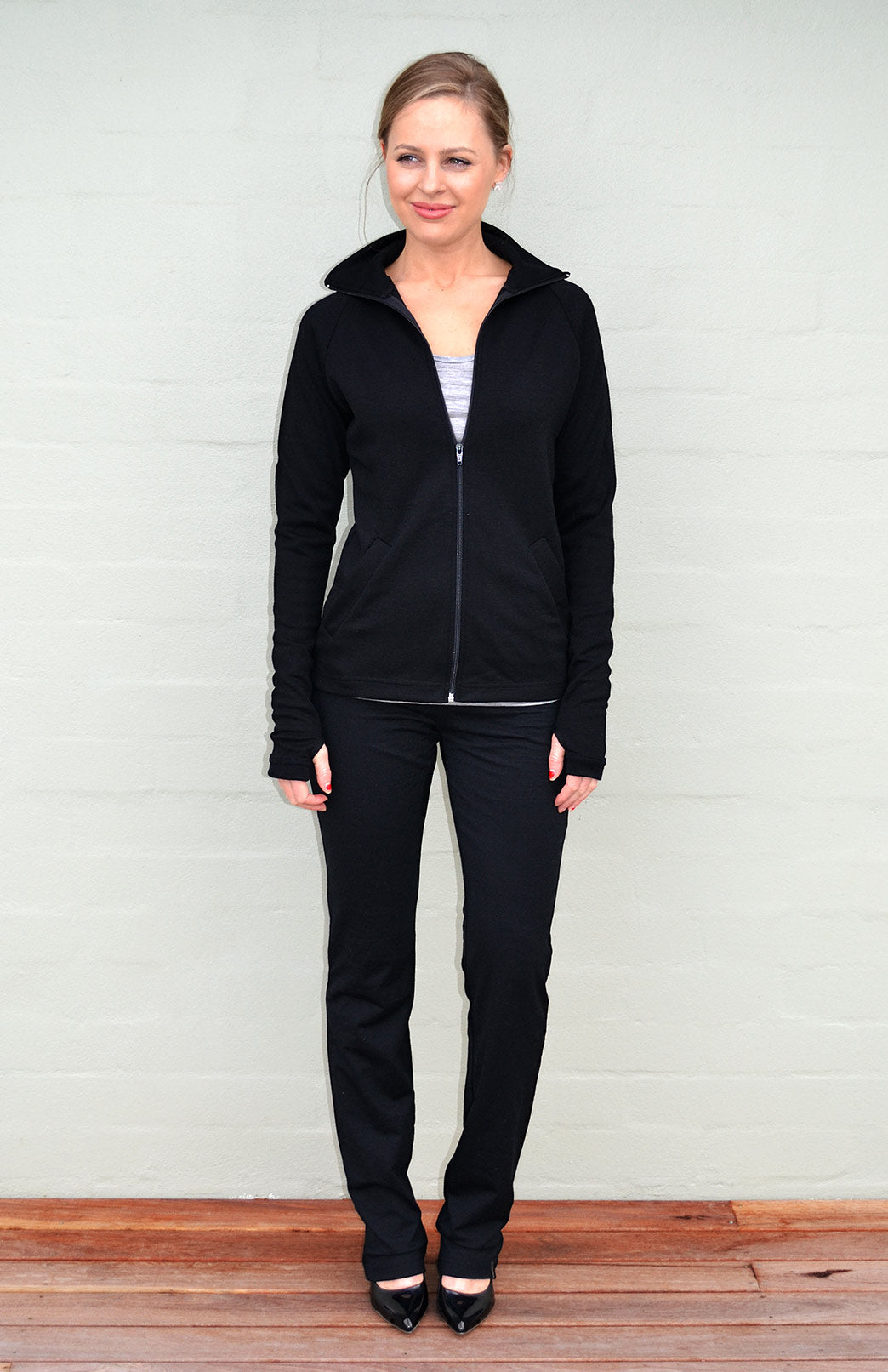 Black Women's Merino Wool Zip Jacket in Heavyweight 360g Fabric