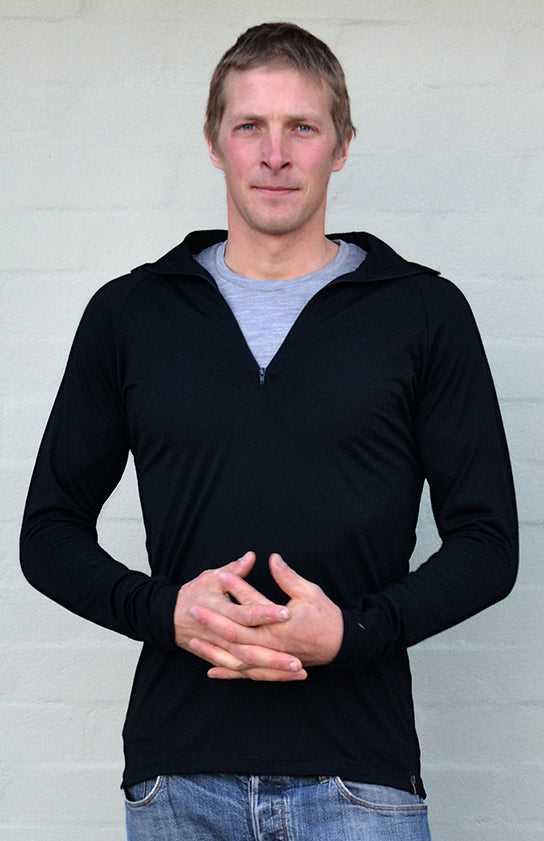 Black Men&#39;s Merino Wool Zip Neck Top
