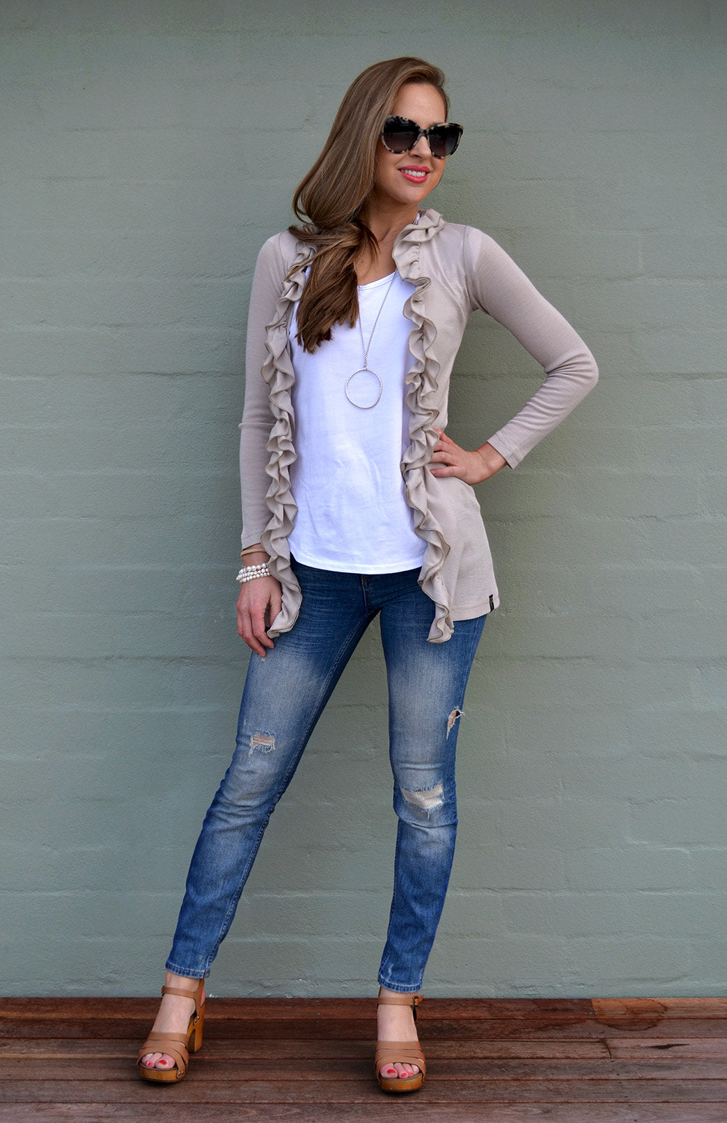 Stone Women&#39;s Merino Wool Cardigan with Ruffled Collar
