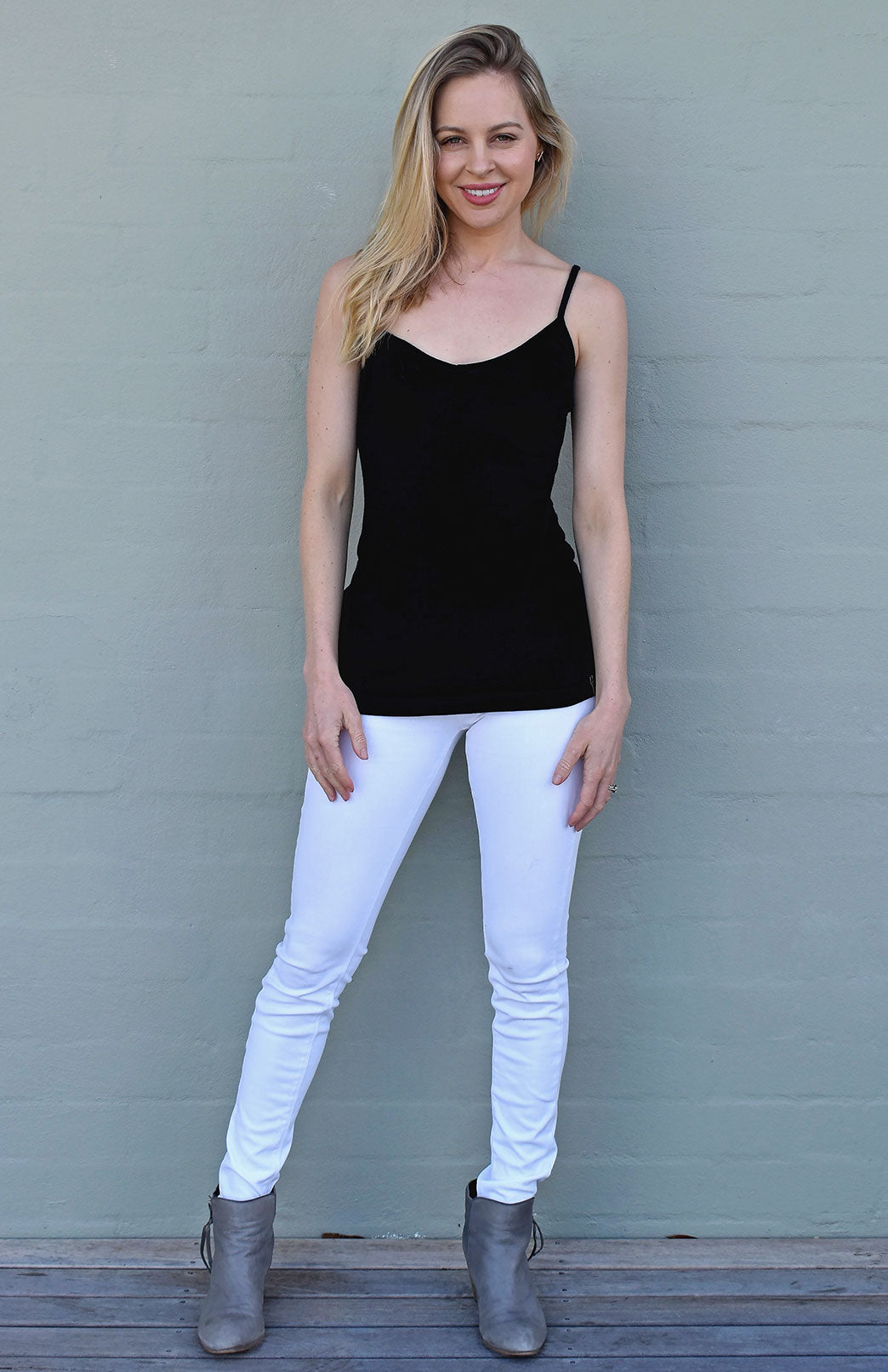 Black Women's Merino Wool V-Neck Camisole Top (Layering and Activewear)