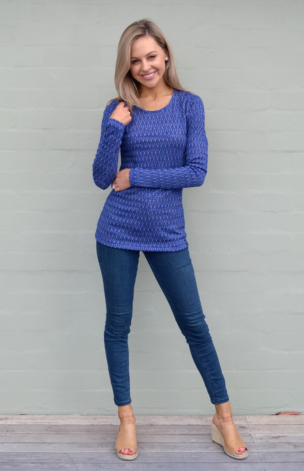 rubie-top-women-s-pure-merino-wool-black-short-sleeved-round-neck-top