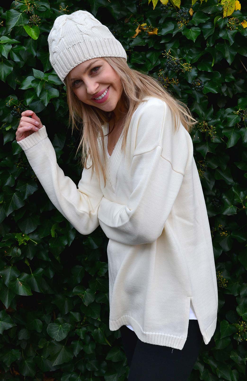 VNeck Sweater Women's Cream VNeck Chunky Knit Merino Wool Sweater