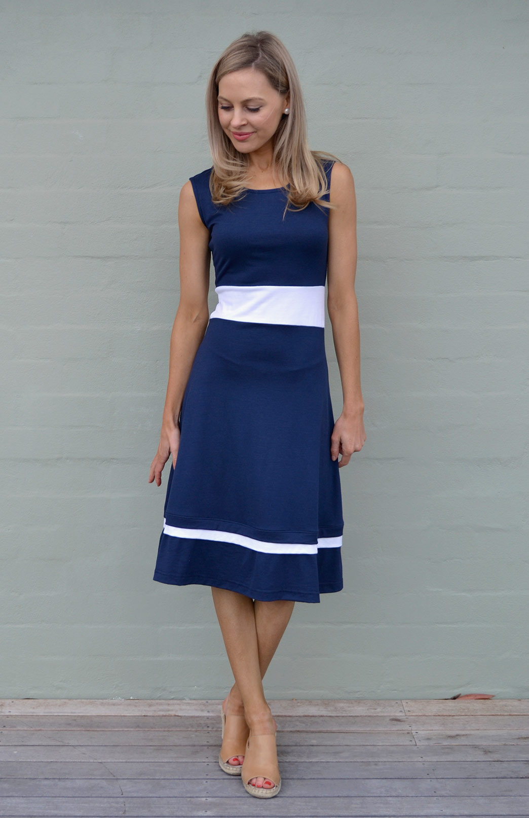 Indiana Dress Women's Sleeveless Blue and White Fitted