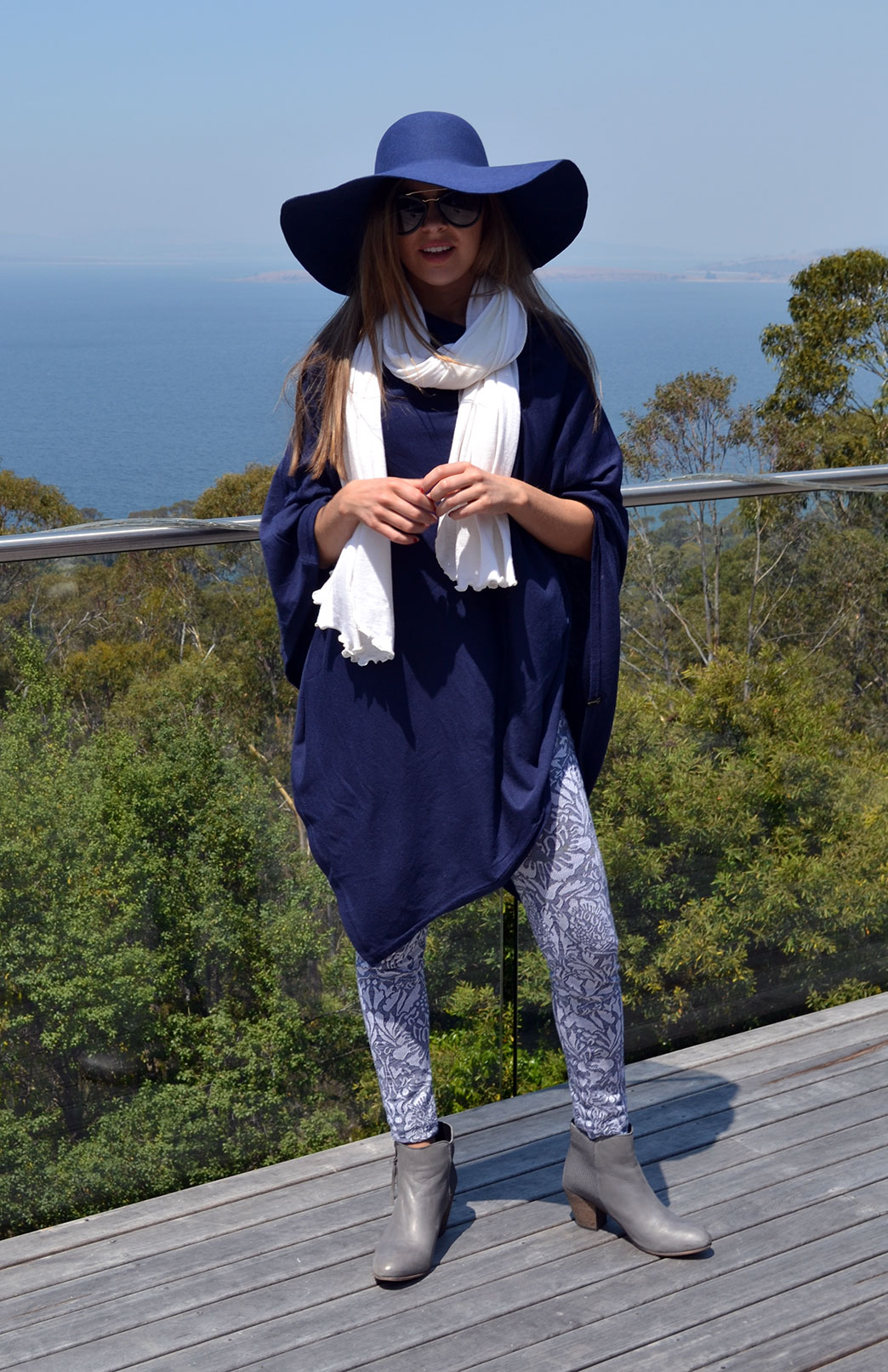 Patterned Leggings Women's Blue and Grey Floral Patterned Merino Wool Leggings with Elastic